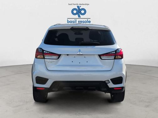 2020 Mitsubishi Outlander Sport ES