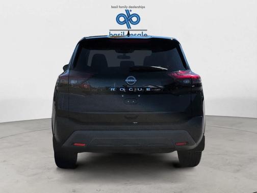 2022 Nissan Rogue S