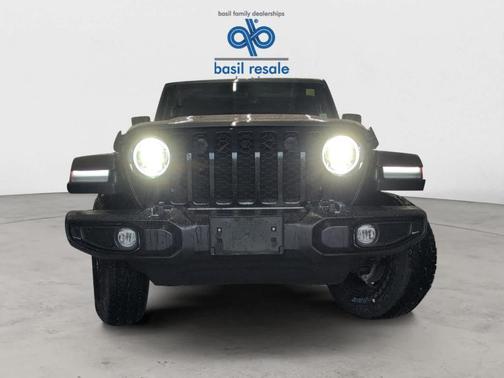 2021 Jeep Gladiator Sport
