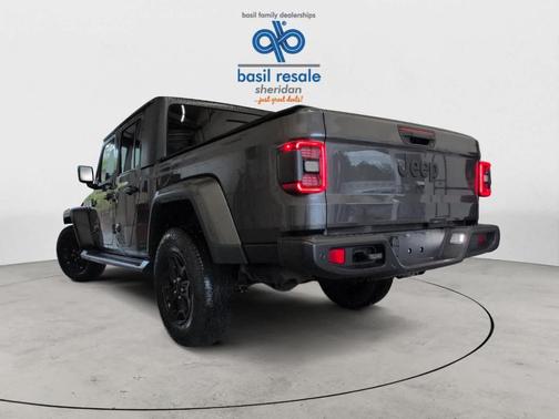 2021 Jeep Gladiator Sport
