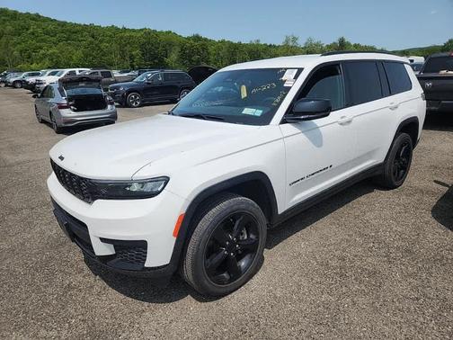 2024 Jeep Grand Cherokee L Laredo