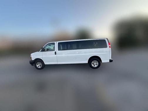 2021 Chevrolet Express 3500 LS