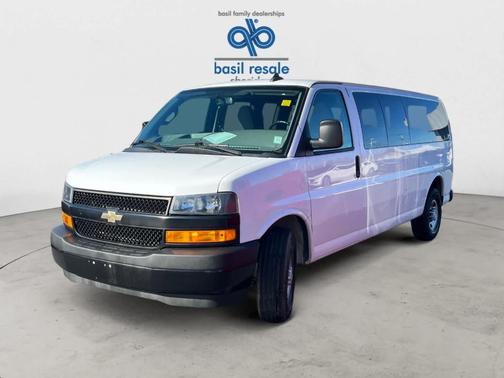 2021 Chevrolet Express 3500 LS
