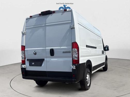 Bright White Clearcoat 2025 RAM ProMaster 3500 High Roof