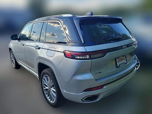 2023 Jeep Grand Cherokee 4xe Summit
