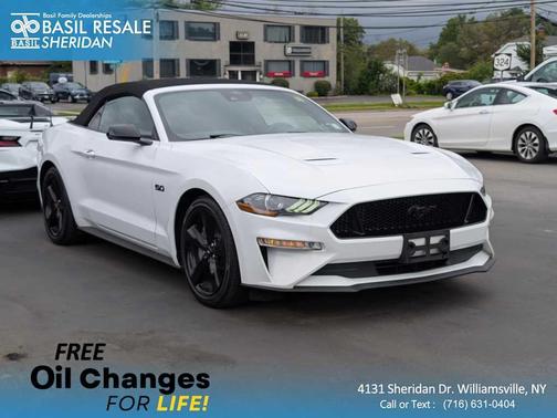 Oxford White 2022 Ford Mustang GT Premium