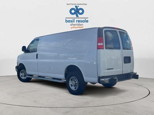2024 Chevrolet Express 2500 Work Van