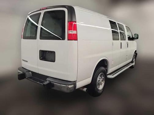 2024 Chevrolet Express 2500 Work Van