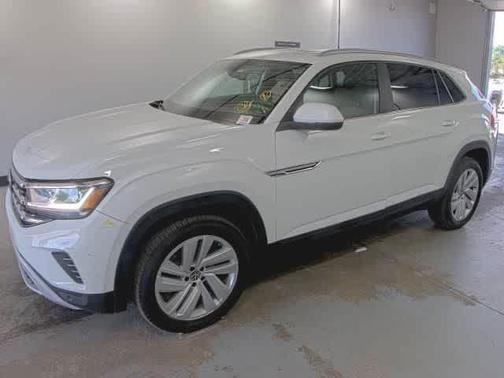 Pure White 2021 Volkswagen Atlas Cross Sport 2.0T SE w/Technology