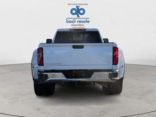 2024 Chevrolet Silverado 3500 LT