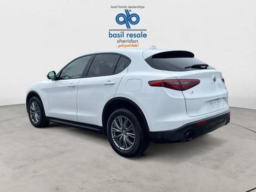 2023 Alfa Romeo Stelvio Sprint