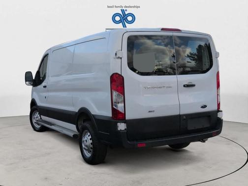 2023 Ford Transit-250 