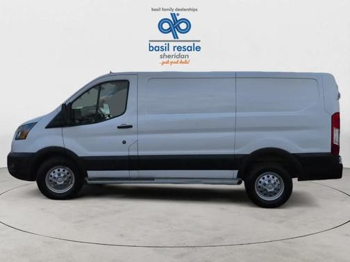 2023 Ford Transit-250 