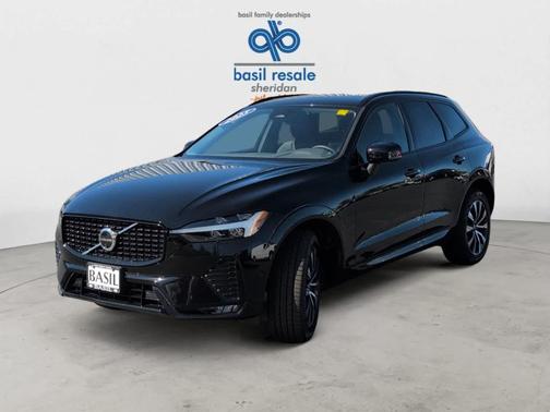 2025 Volvo XC60 B5 Plus