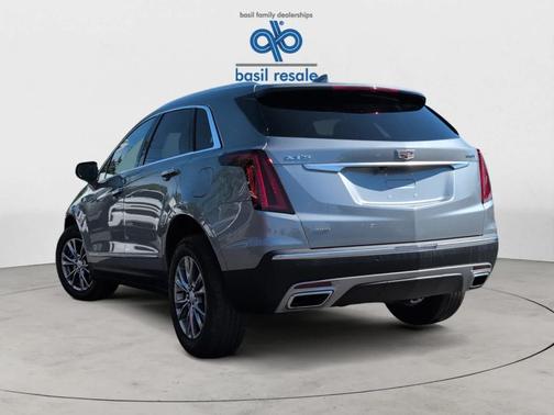 2023 Cadillac XT5 Premium Luxury