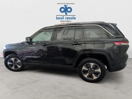 2022 Jeep Grand Cherokee 4xe Base