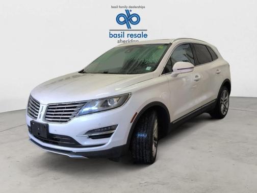 2015 Lincoln MKC Base