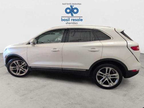 2015 Lincoln MKC Base