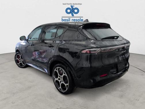 2024 Alfa Romeo Tonale Ti