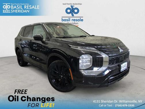 2022 Mitsubishi Outlander Black Edition