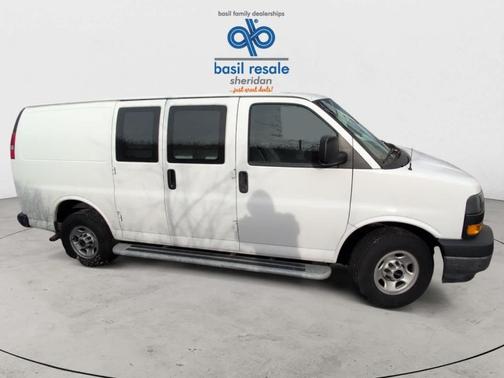 2023 GMC Savana 2500 Work Van