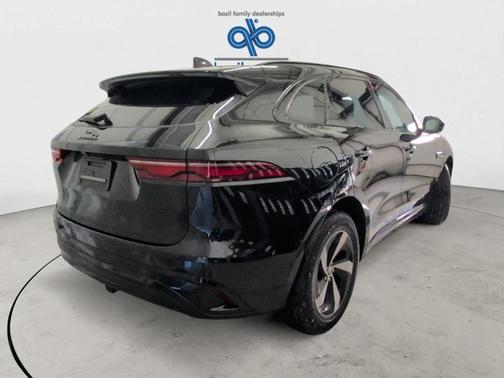 2024 Jaguar F-PACE P250 R-Dynamic S