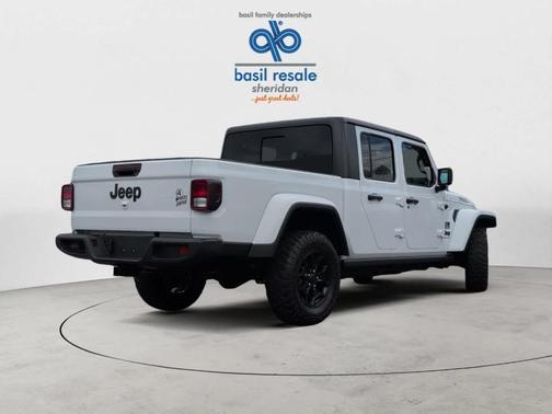 2023 Jeep Gladiator Sport