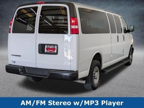 2022 Chevrolet Express 3500 LS