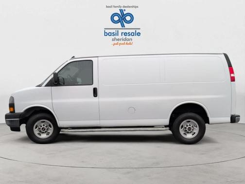 2023 GMC Savana 2500 Work Van