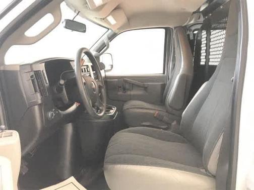 2023 GMC Savana 2500 Work Van