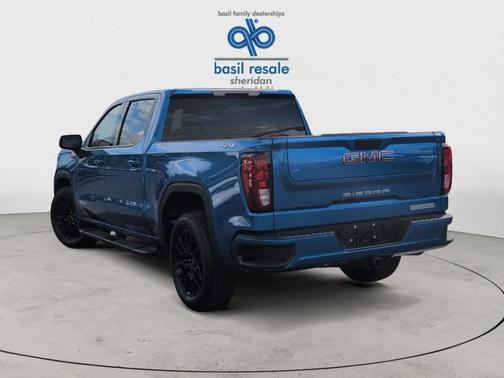 2022 GMC Sierra 1500 Elevation