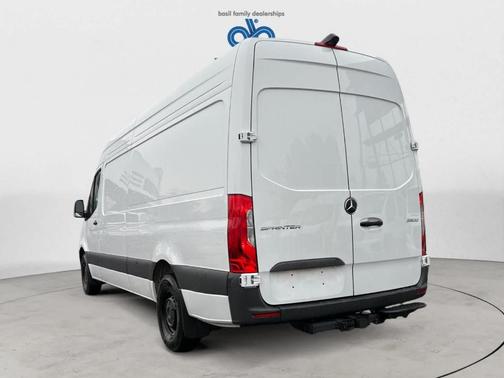 2025 Mercedes-Benz Sprinter 2500 