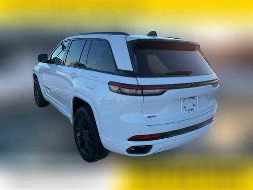 Bright White Clearcoat 2024 Jeep Grand Cherokee 4xe Base