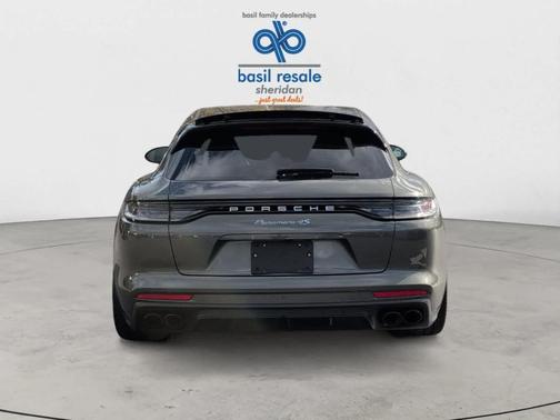 2023 Porsche Panamera 4S