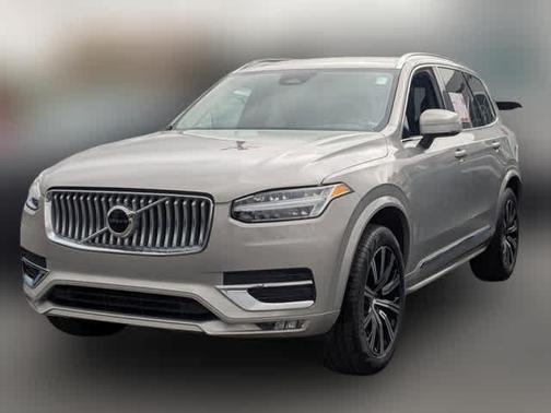 2025 Volvo XC90 B5 Core