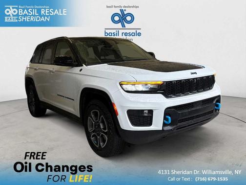 Bright White Clearcoat 2022 Jeep Grand Cherokee 4xe Trailhawk