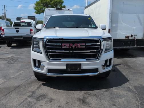 2021 GMC Yukon SLT