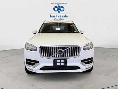 2025 Volvo XC90 B6 Plus 7-Seater