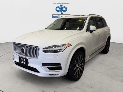 2025 Volvo XC90 B6 Plus 7-Seater