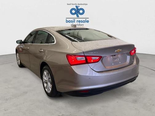 Mineral Gray Metallic 2024 Chevrolet Malibu LT