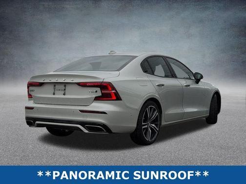 2019 Volvo S60 T6 R-Design