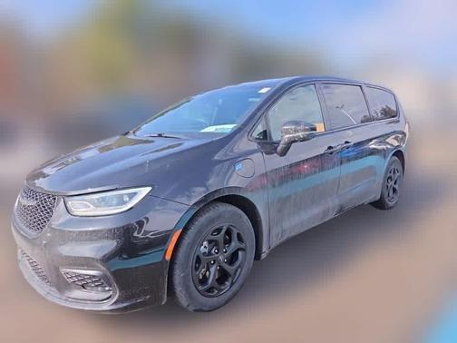 2022 Chrysler Pacifica Hybrid Touring L