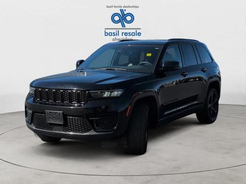 2023 Jeep Grand Cherokee Altitude