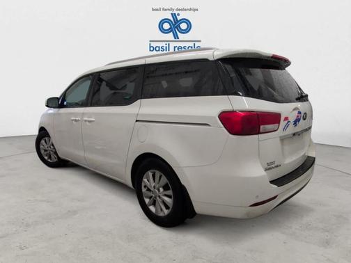 2017 Kia Sedona LX