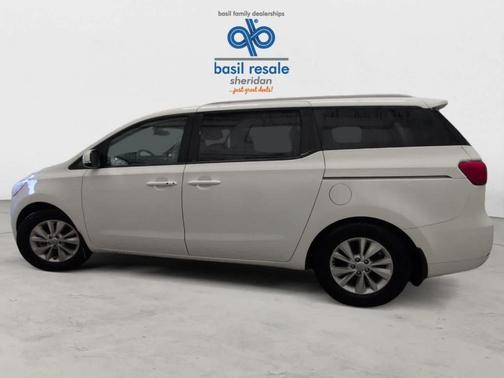 2017 Kia Sedona LX