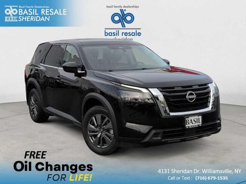 2024 Nissan Pathfinder S
