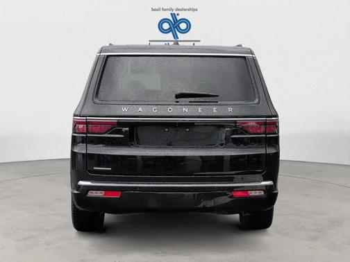 2023 Jeep Wagoneer L Base