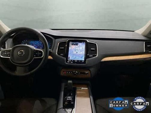 2025 Volvo XC90 B6 Plus 7-Seater