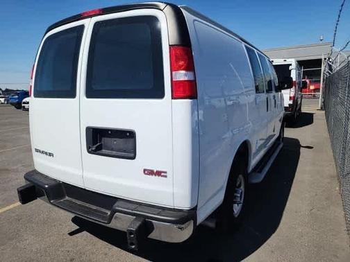 2023 GMC Savana 2500 Work Van
