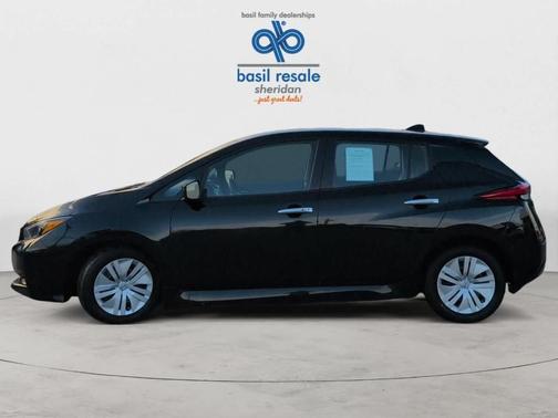 2024 Nissan Leaf S